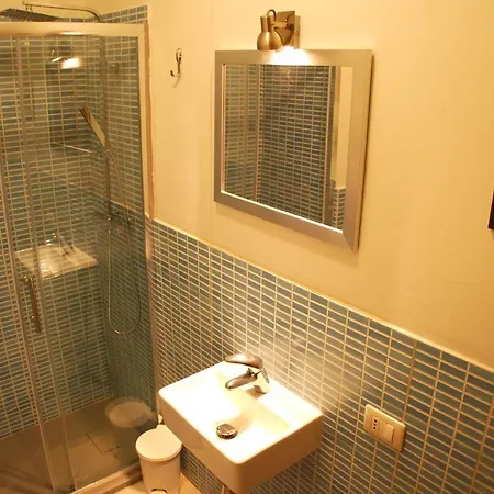 فندق Albergoteatro