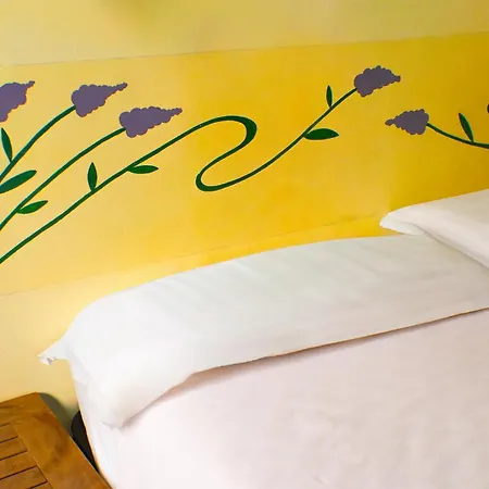 Albergoteatro لا سبيتسْيا