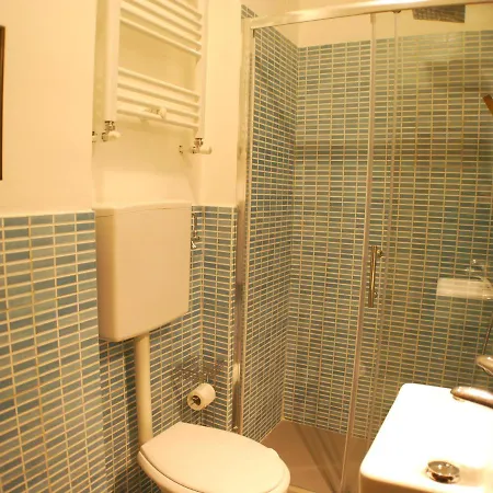 Albergoteatro Otel